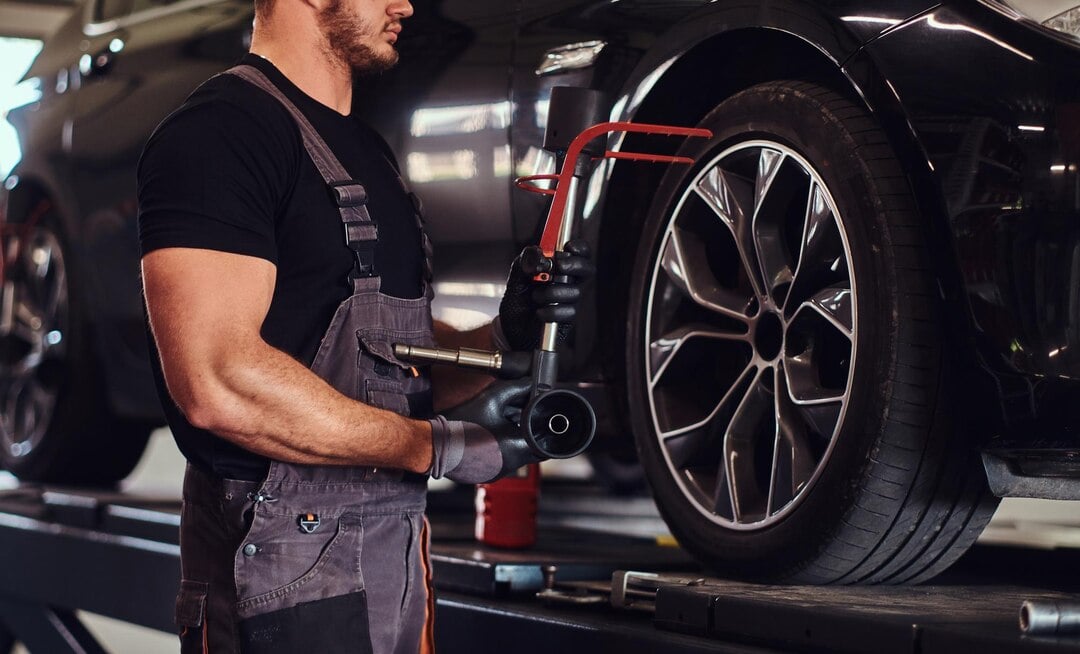 Wheel alignment service